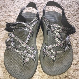 Chaco shoes for women- size 6 or W6 with dots